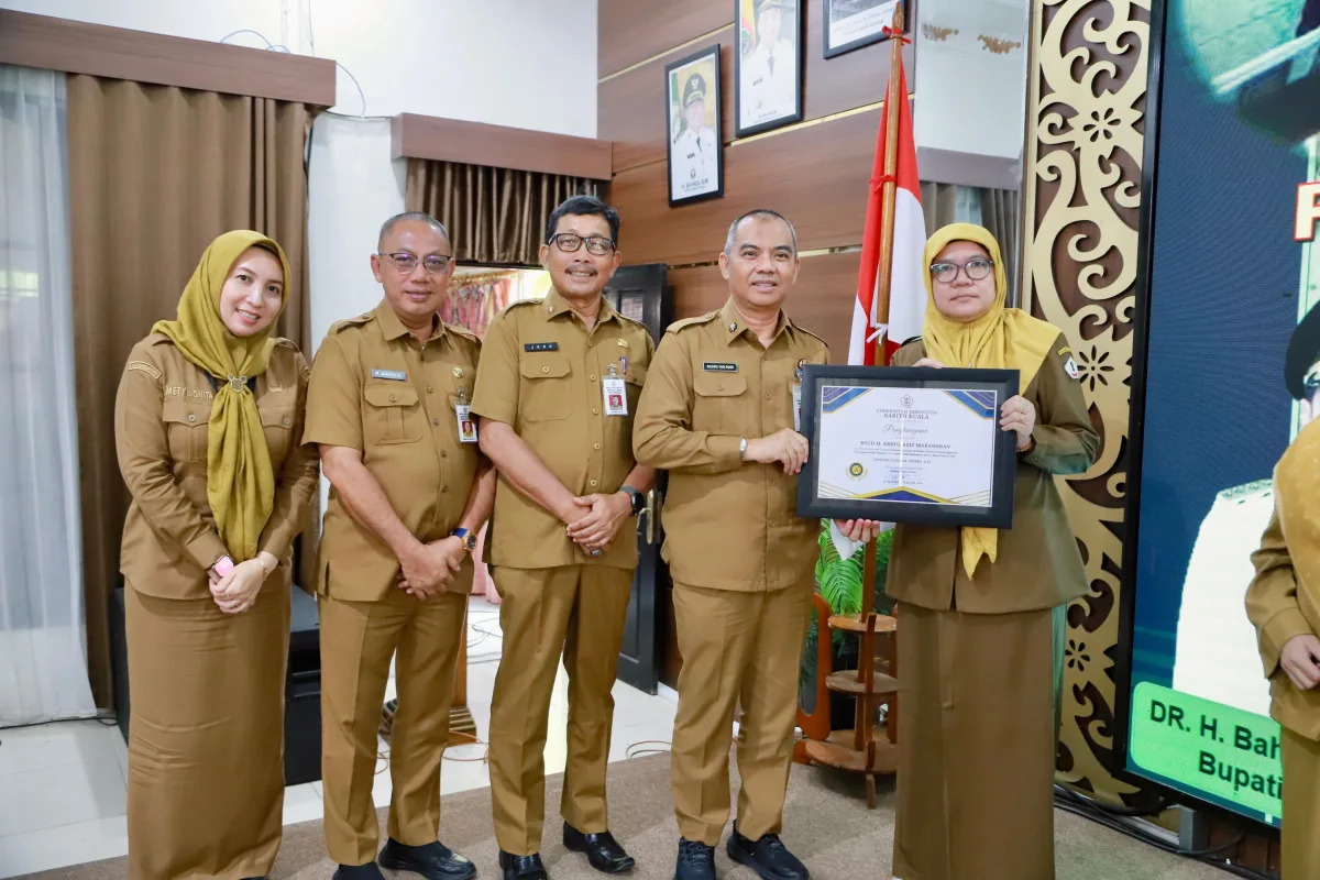 RSUD H. ABDUL AZIZ MARABAHAN  RAIH PERINGKAT PERTAMA PEKPPP MANDIRI KABUPATEN BARITO KUALA
